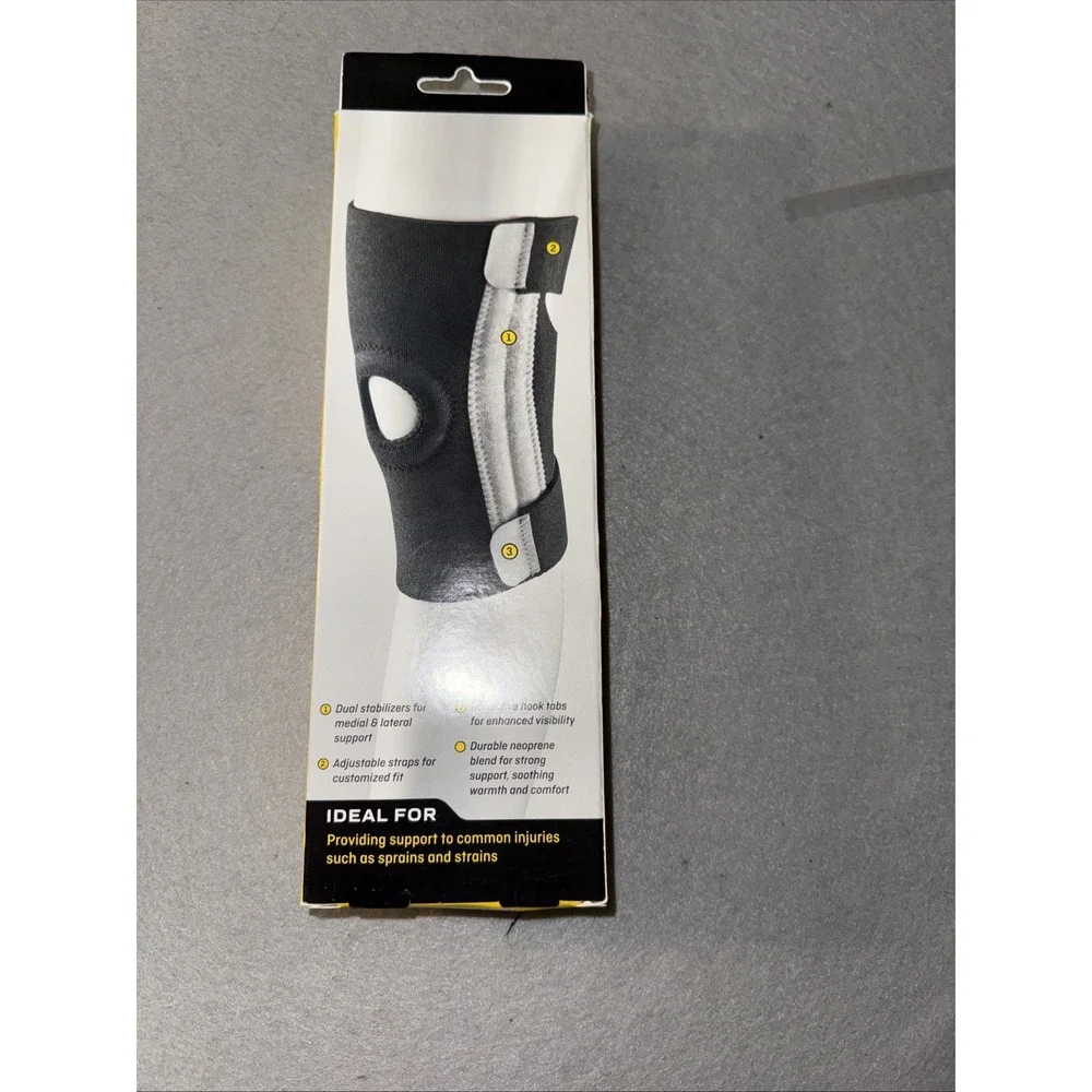 FUTURO Knee Performance‎ Stabilizer, Adjustable 47550 -Damaged Box